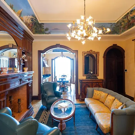 Casa Rajada